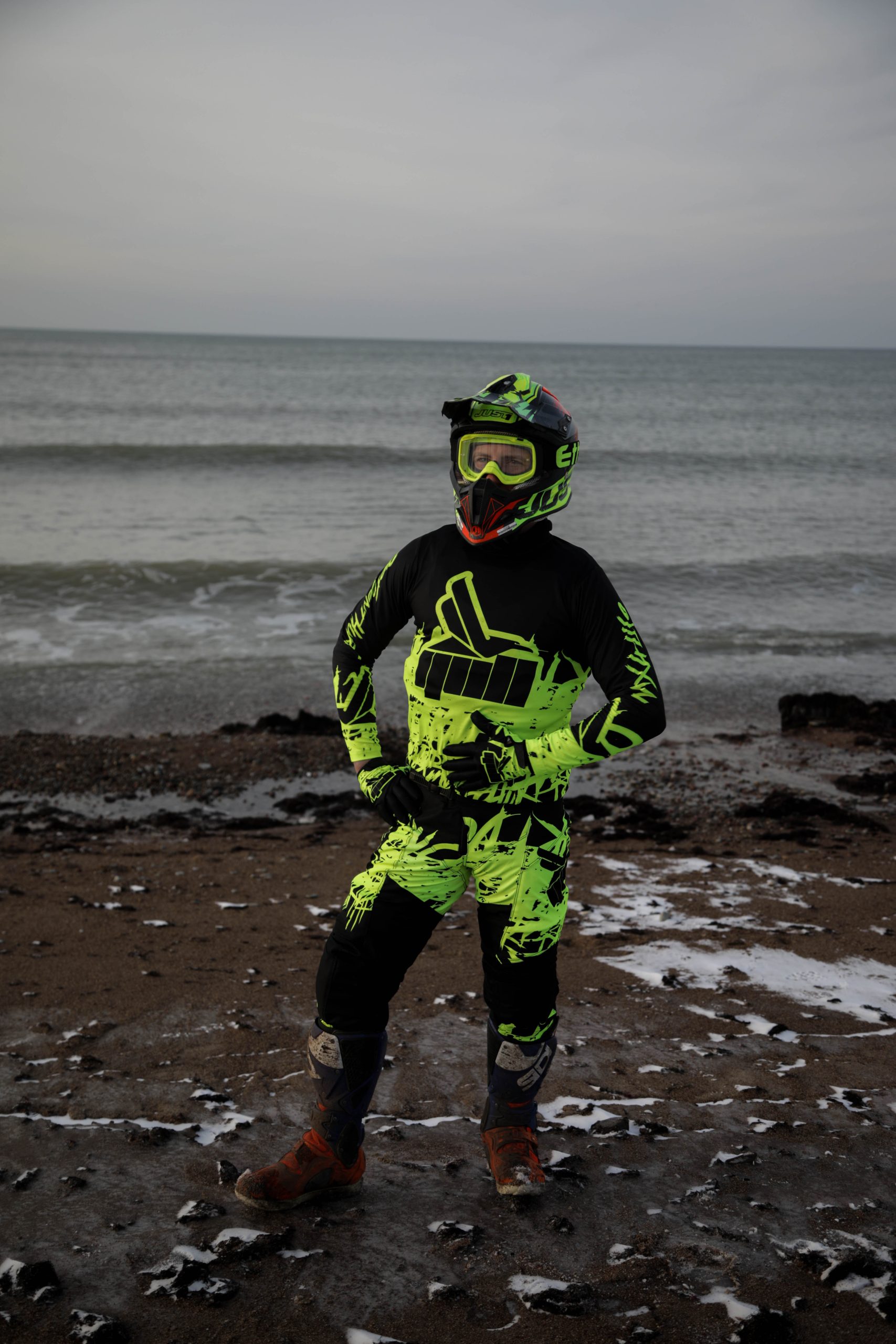 Aprangos komplektas (kelnės+marškinėliai) GULL GLITCH GEAR COMBO